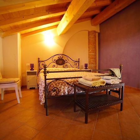 Agriturismo Il Sole Villa Rivarolo del Re ed Uniti Buitenkant foto