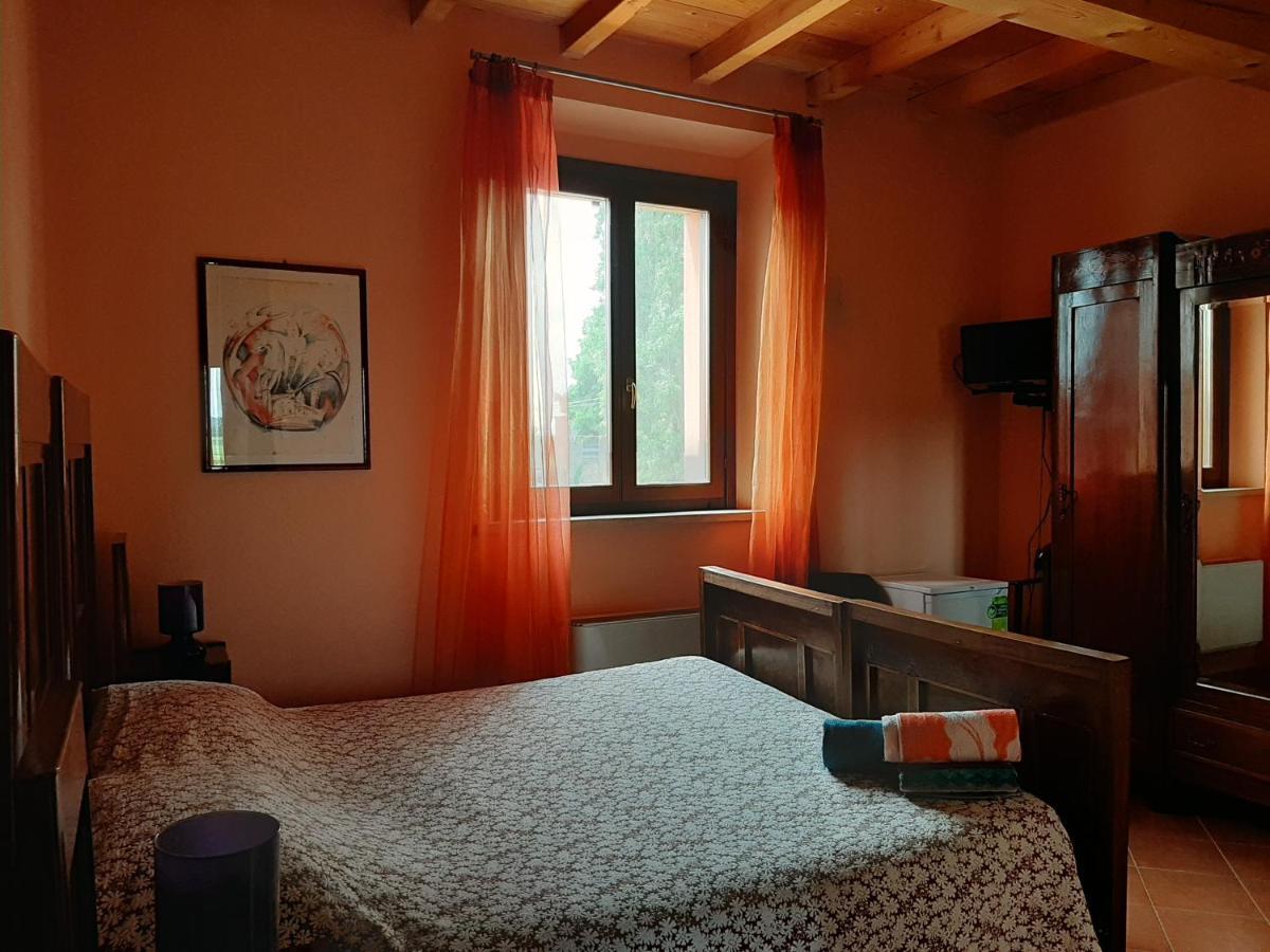 Agriturismo Il Sole Villa Rivarolo del Re ed Uniti Buitenkant foto