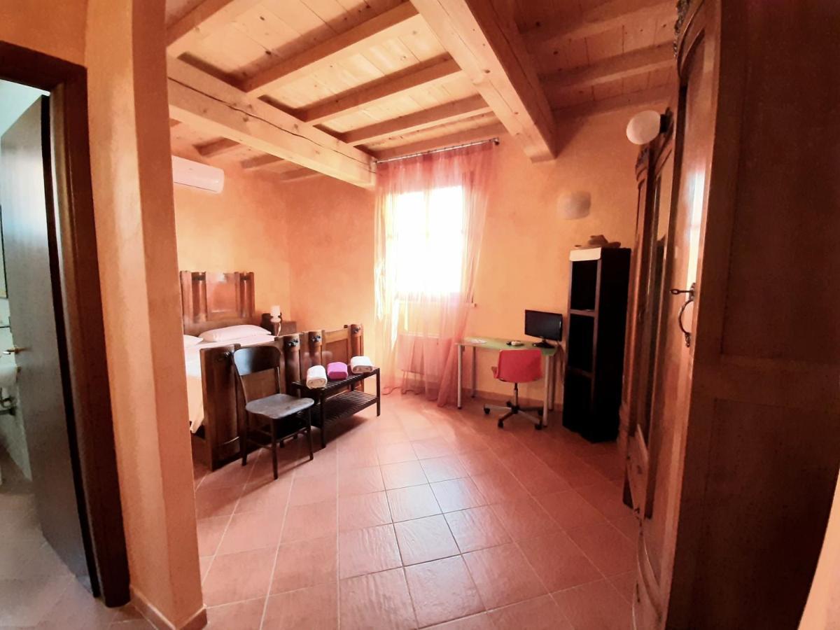 Agriturismo Il Sole Villa Rivarolo del Re ed Uniti Buitenkant foto